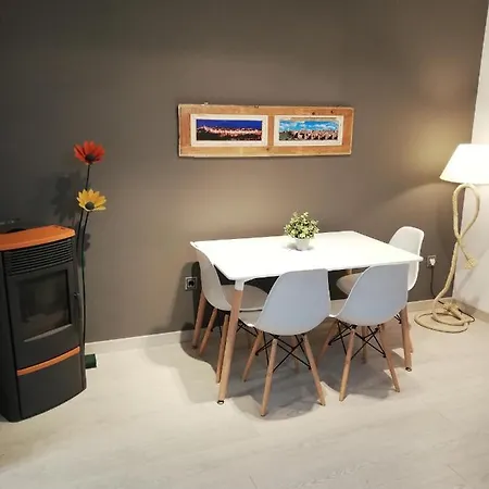 The Little House Sir Ávila