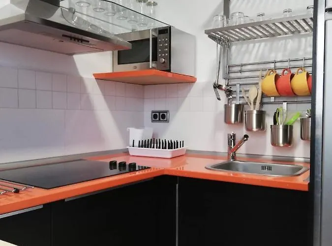 아파트 The Little House Sir *